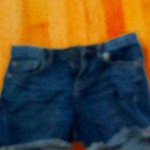 CALVIN KLEIN JEAN SHORTS